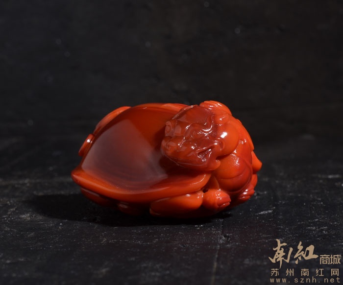 龙龟 精品柿子红玫瑰红南红玛瑙苏工雕件