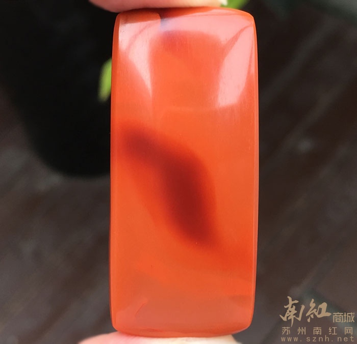 莲花观音 天然九口南红苏工俏色精品挂坠