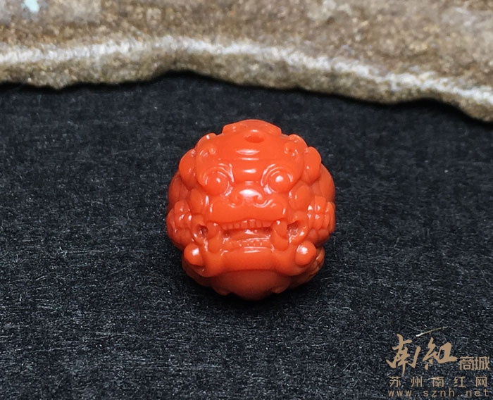 龙珠 瑞兽貔貅瓦西料南红苏工圆珠雕刻